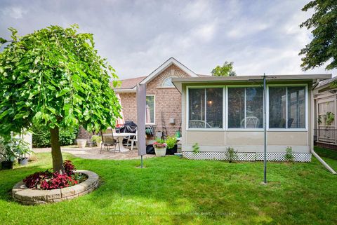 Photo 32 at 14 Palmer Drive, East Bayfield, Barrie
