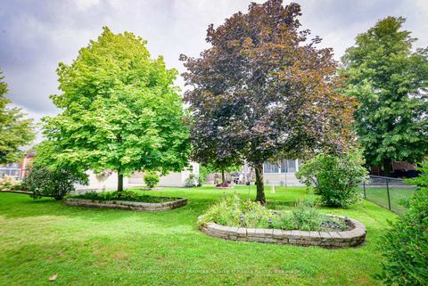 Photo 33 at 14 Palmer Drive, East Bayfield, Barrie
