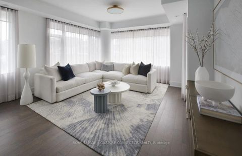 Photo 4 at 402 - 455 Wellington Street W, Waterfront Communities C1, Toronto