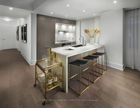 Photo 8 at 402 - 455 Wellington Street W, Waterfront Communities C1, Toronto