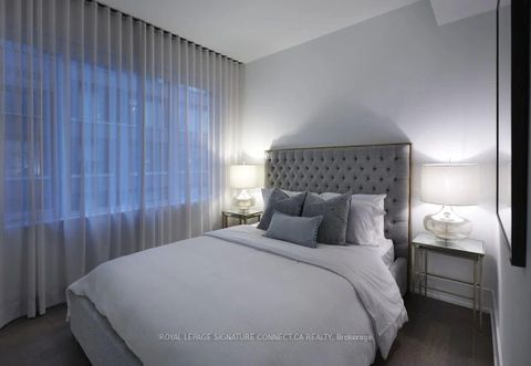 Photo 11 at 402 - 455 Wellington Street W, Waterfront Communities C1, Toronto