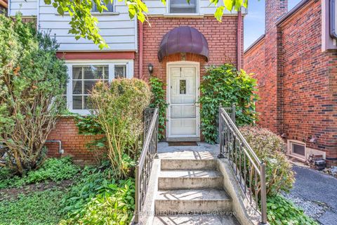 Photo 1 at 391 Sutherland Drive, Leaside, Toronto