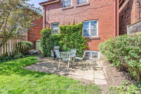Photo 4 at 391 Sutherland Drive, Leaside, Toronto