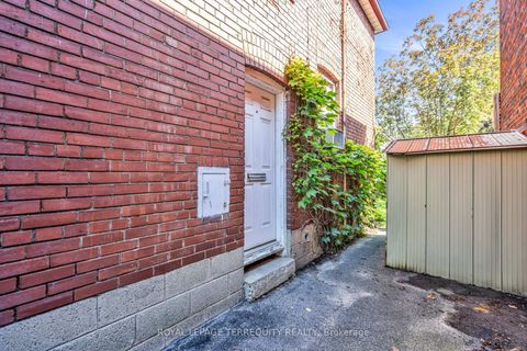 Photo 5 at 391 Sutherland Drive, Leaside, Toronto