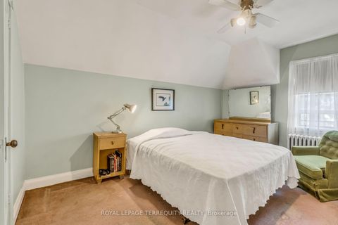 Photo 18 at 391 Sutherland Drive, Leaside, Toronto