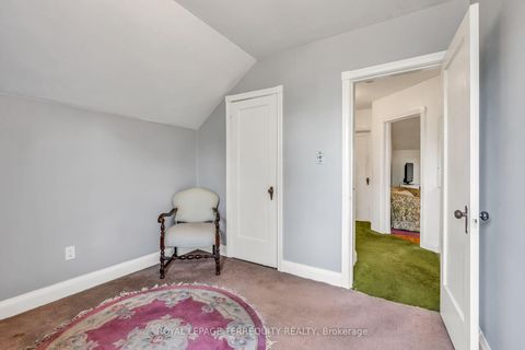 Photo 21 at 391 Sutherland Drive, Leaside, Toronto