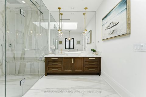 Photo 19 at 23 Riverside Crescent, Swansea, Toronto
