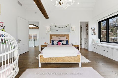 Photo 24 at 23 Riverside Crescent, Swansea, Toronto