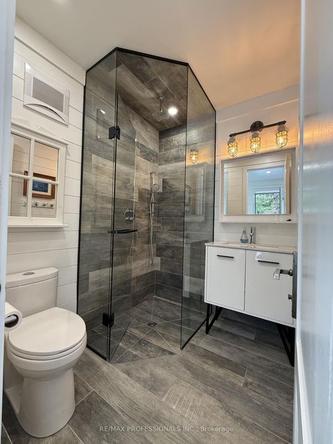 Photo 42 at 23 Riverside Crescent, Swansea, Toronto