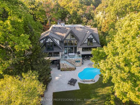 Photo 46 at 23 Riverside Crescent, Swansea, Toronto