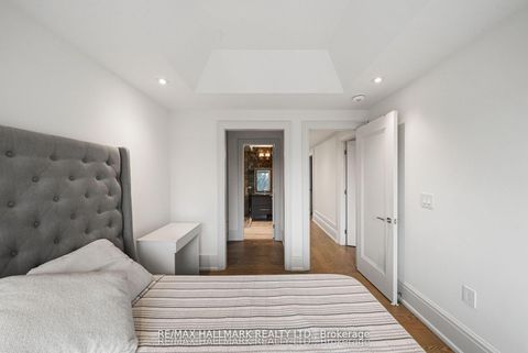 Photo 36 at 210 Horsham Avenue, Willowdale West, Toronto
