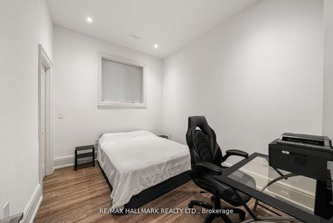 Photo 46 at 210 Horsham Avenue, Willowdale West, Toronto