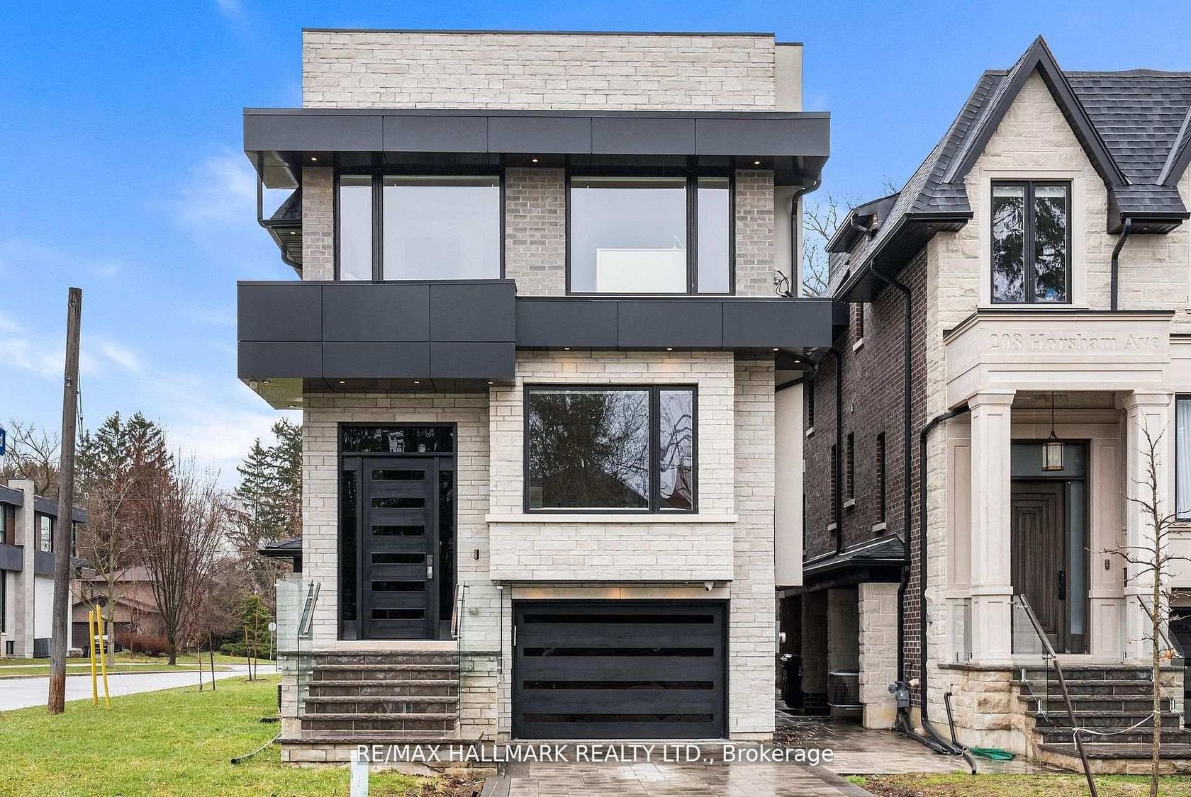 210 Horsham Avenue, Willowdale West, Toronto 