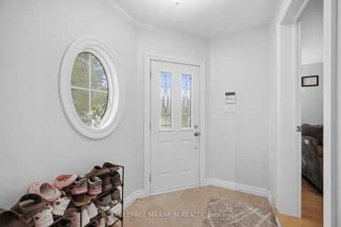 Photo 2 at 96 Wallasey Avenue, Pelmo Park W5, Toronto