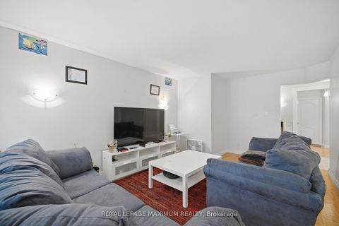 Photo 3 at 96 Wallasey Avenue, Pelmo Park W5, Toronto