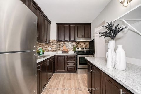 Photo 7 at 1105 - 100 Leeward Glenway, Flemingdon Park, Toronto