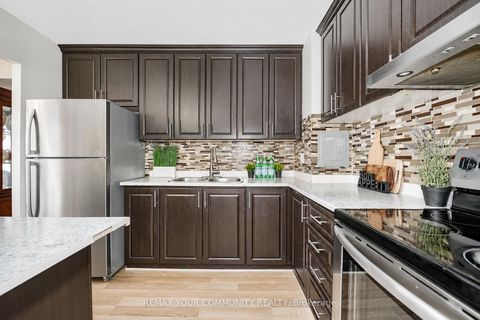 Photo 8 at 1105 - 100 Leeward Glenway, Flemingdon Park, Toronto