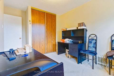 Photo 17 at 174 - 124 Dusay Place, L'Amoreaux, Toronto