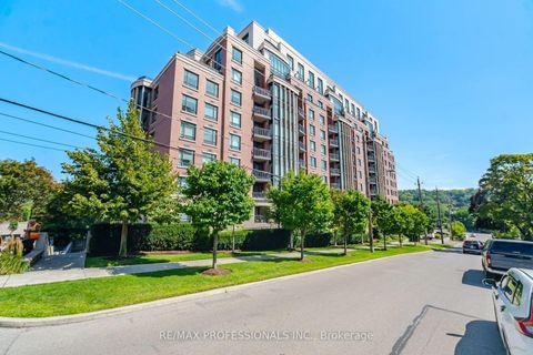 Photo 2 at 512 - 30 Old Mill Road, Kingsway South, Toronto