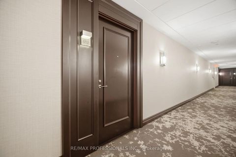 Photo 11 at 512 - 30 Old Mill Road, Kingsway South, Toronto