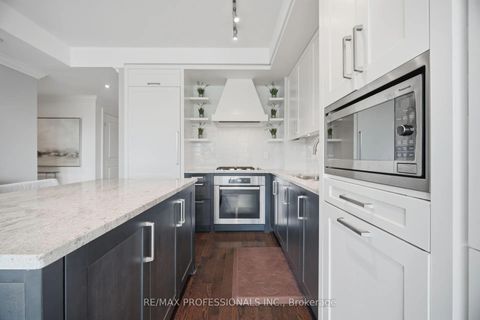 Photo 15 at 512 - 30 Old Mill Road, Kingsway South, Toronto