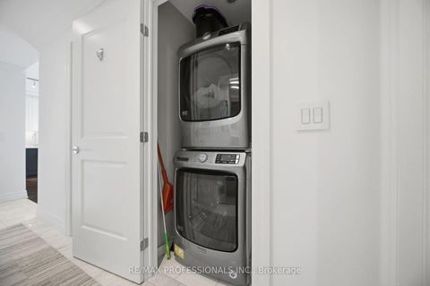 Photo 27 at 512 - 30 Old Mill Road, Kingsway South, Toronto
