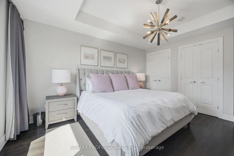 Photo 29 at 512 - 30 Old Mill Road, Kingsway South, Toronto