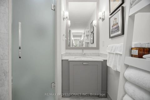 Photo 32 at 512 - 30 Old Mill Road, Kingsway South, Toronto