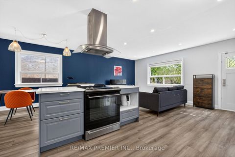 Photo 13 at 154 Fifth Street, New Toronto, Toronto