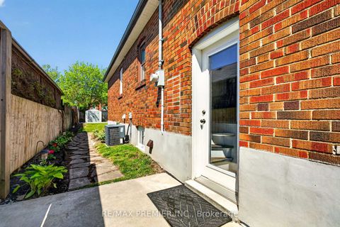 Photo 33 at 154 Fifth Street, New Toronto, Toronto
