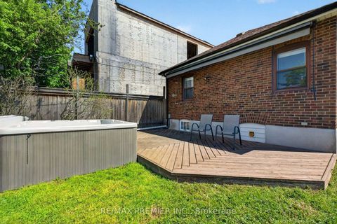 Photo 38 at 154 Fifth Street, New Toronto, Toronto