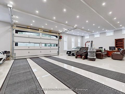 Photo 45 at 14358 Bathurst Street, Rural King, King