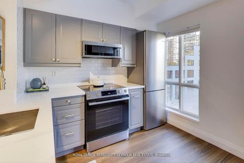Photo 9 at 448 - 139 Merton Street, Mount Pleasant West, Toronto