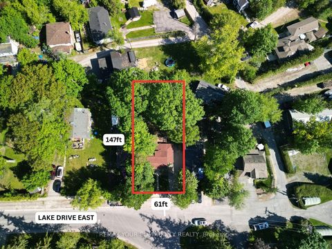 Photo 2 at 1002 Lake Drive E, Sutton & Jackson's Point, Georgina