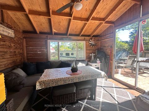 Photo 14 at 1002 Lake Drive E, Sutton & Jackson's Point, Georgina