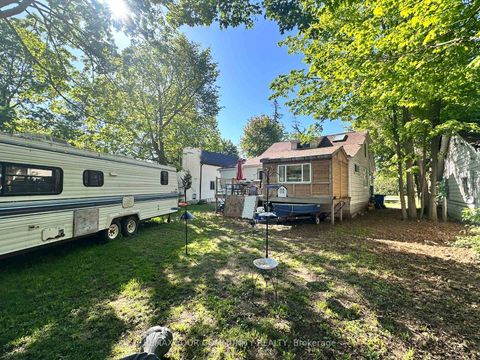 Photo 19 at 1002 Lake Drive E, Sutton & Jackson's Point, Georgina