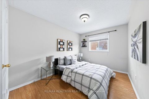 Photo 28 at 37 Lebovic Drive, Oak Ridges Lake Wilcox, Richmond Hill