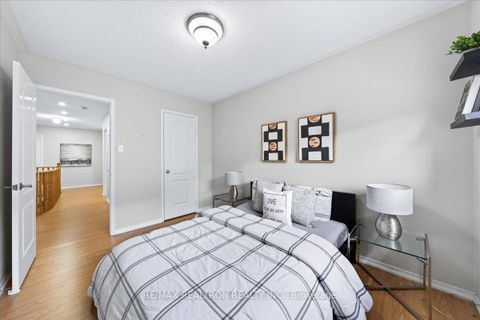 Photo 29 at 37 Lebovic Drive, Oak Ridges Lake Wilcox, Richmond Hill