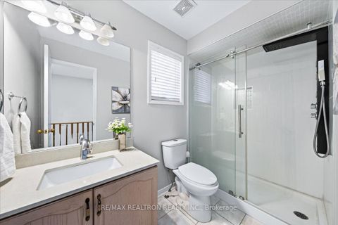 Photo 30 at 37 Lebovic Drive, Oak Ridges Lake Wilcox, Richmond Hill
