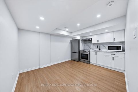 Photo 36 at 37 Lebovic Drive, Oak Ridges Lake Wilcox, Richmond Hill