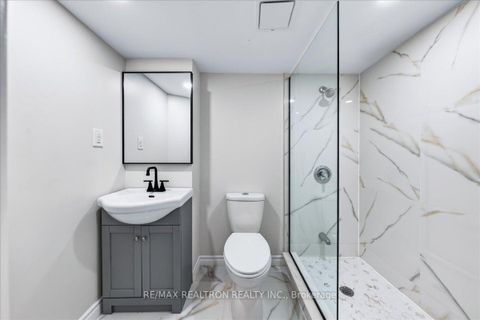 Photo 43 at 37 Lebovic Drive, Oak Ridges Lake Wilcox, Richmond Hill