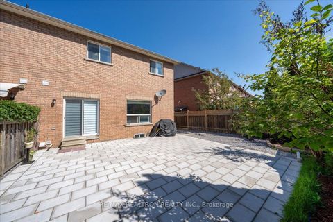 Photo 46 at 37 Lebovic Drive, Oak Ridges Lake Wilcox, Richmond Hill