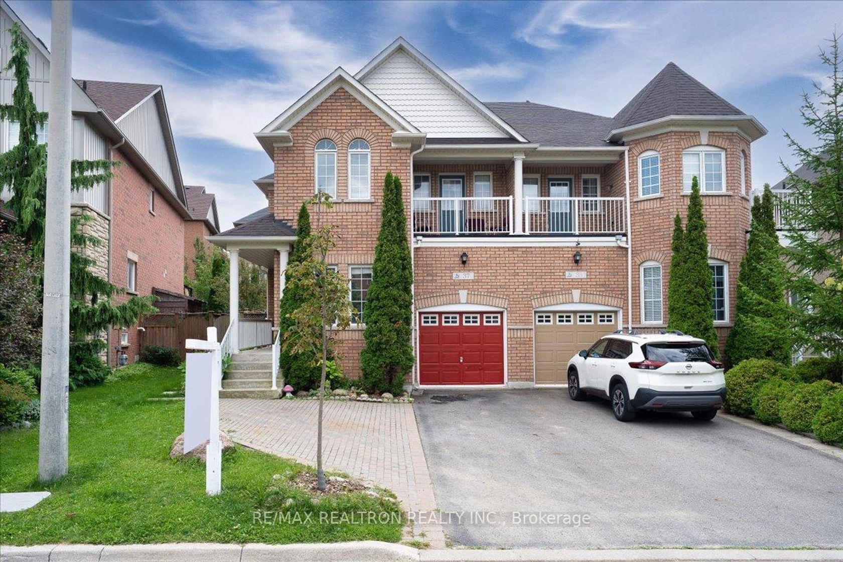 37 Lebovic Drive, Oak Ridges Lake Wilcox, Richmond Hill photo number 2