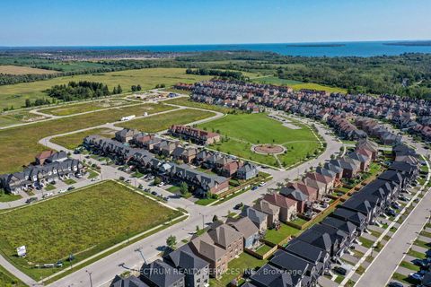 Photo 9 at 1103 Stantin Street, Lefroy, Innisfil