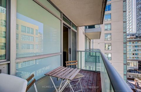 Photo 23 at 705 - 212 Eglinton Avenue, Mount Pleasant East, Toronto