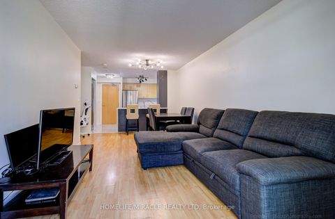 Photo 24 at 705 - 212 Eglinton Avenue, Mount Pleasant East, Toronto