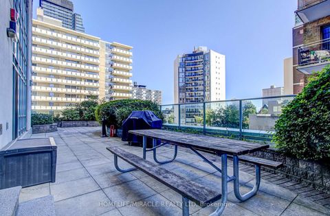 Photo 30 at 705 - 212 Eglinton Avenue, Mount Pleasant East, Toronto