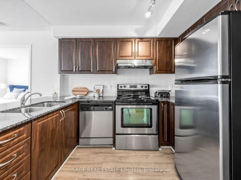 Photo 5 at 507 - 60 Fairfax Crescent, Birchmount, Toronto