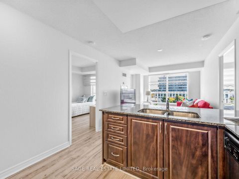 Photo 6 at 507 - 60 Fairfax Crescent, Birchmount, Toronto