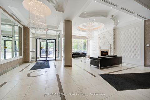 Photo 2 at 322 - 2396 Major Mackenzie Drive, Maple, Vaughan